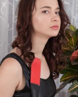 We Are Hairy - 02-JuliaMoore_RedPaddleBlackDress_002