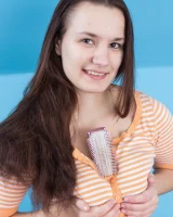 We Are Hairy - 05-Khatherina_PinkBrush_005