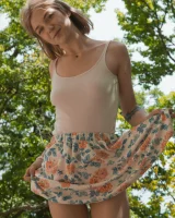 We Are Hairy - 08-Kristinka_FlowerSkirtOrangeLingerie_008